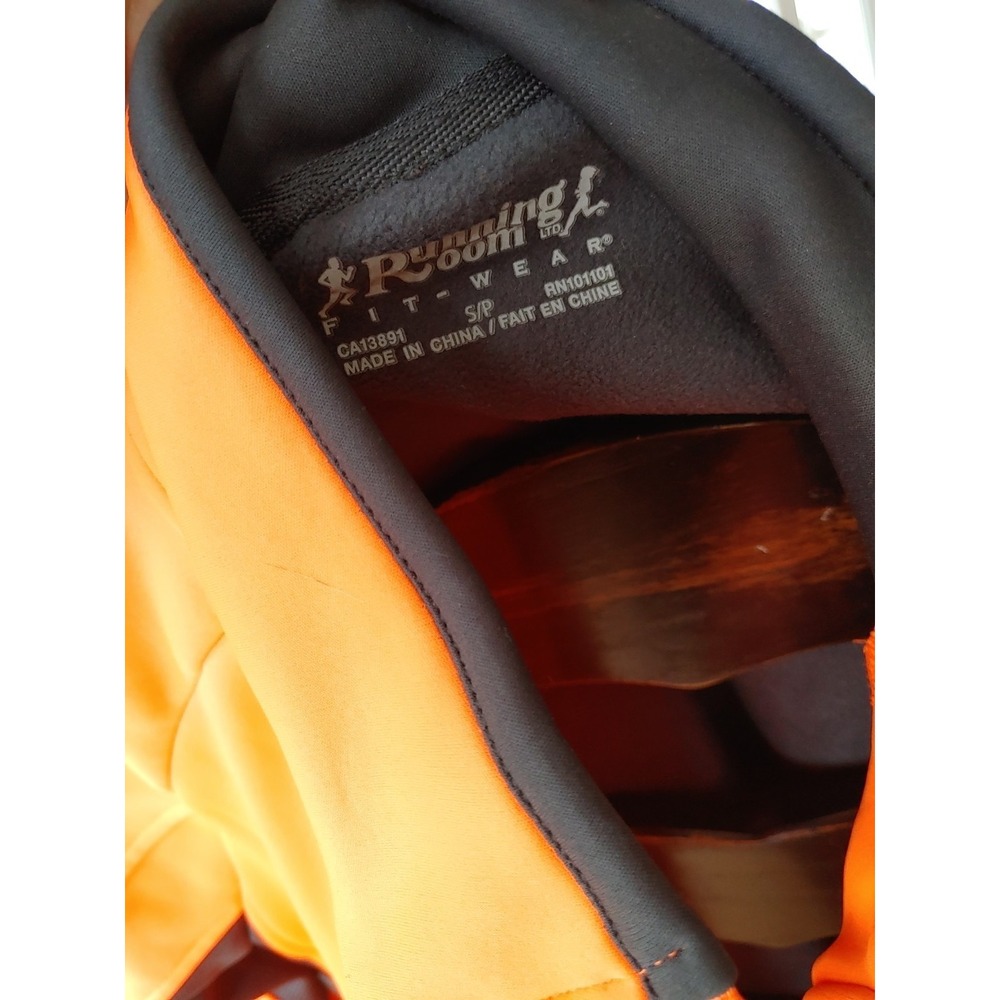 Running Room Fit Wear Men's Windbreaker Fleece Sz S Neon Orange - Picture 7 of 13